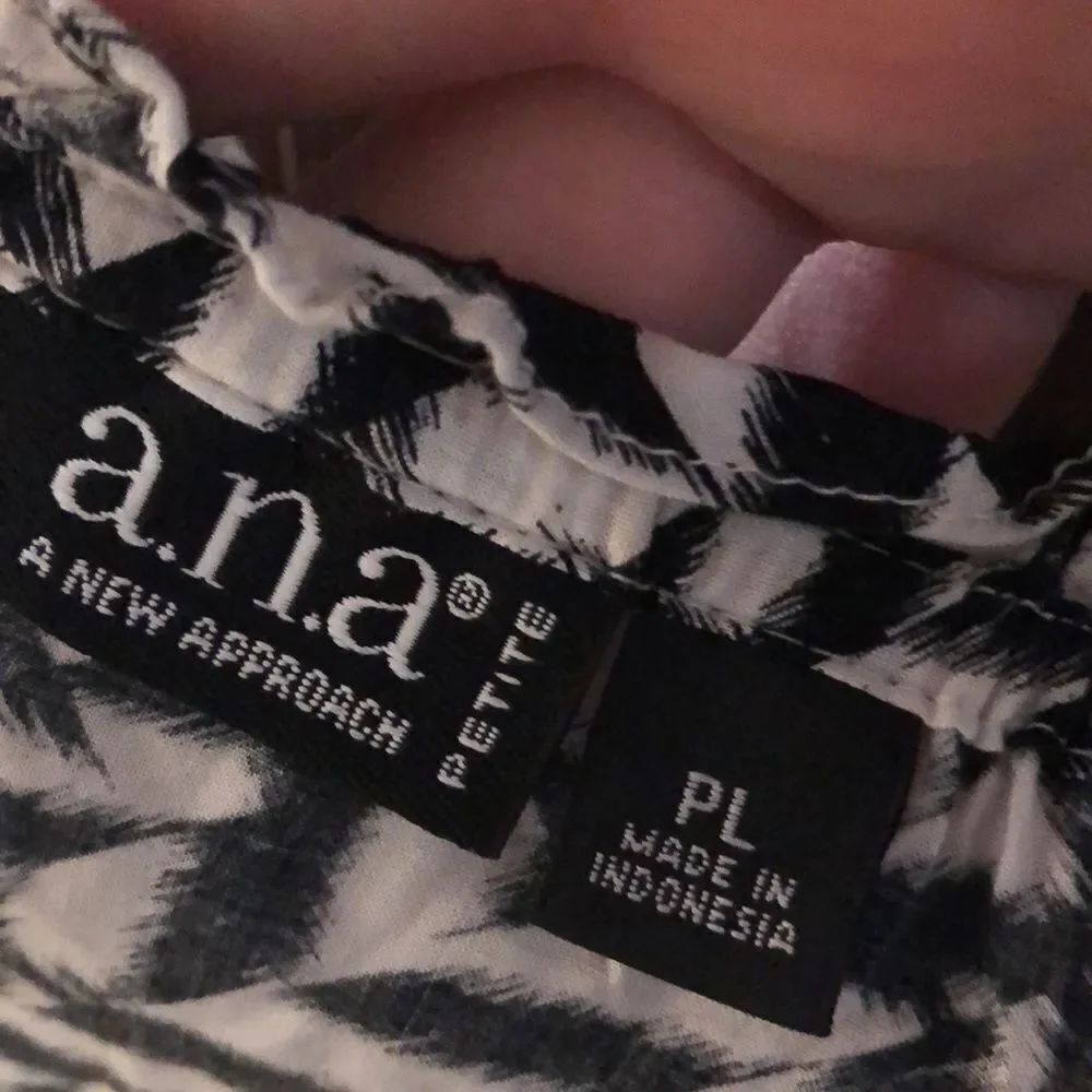 3for$20 blouse pl - Picture 3 of 3